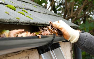 gutter cleaning Cawston